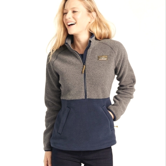 L.L. Bean Mountain Classic Fleece Pullover Half Zip XS Petite Navy Gray - Picture 1 of 9